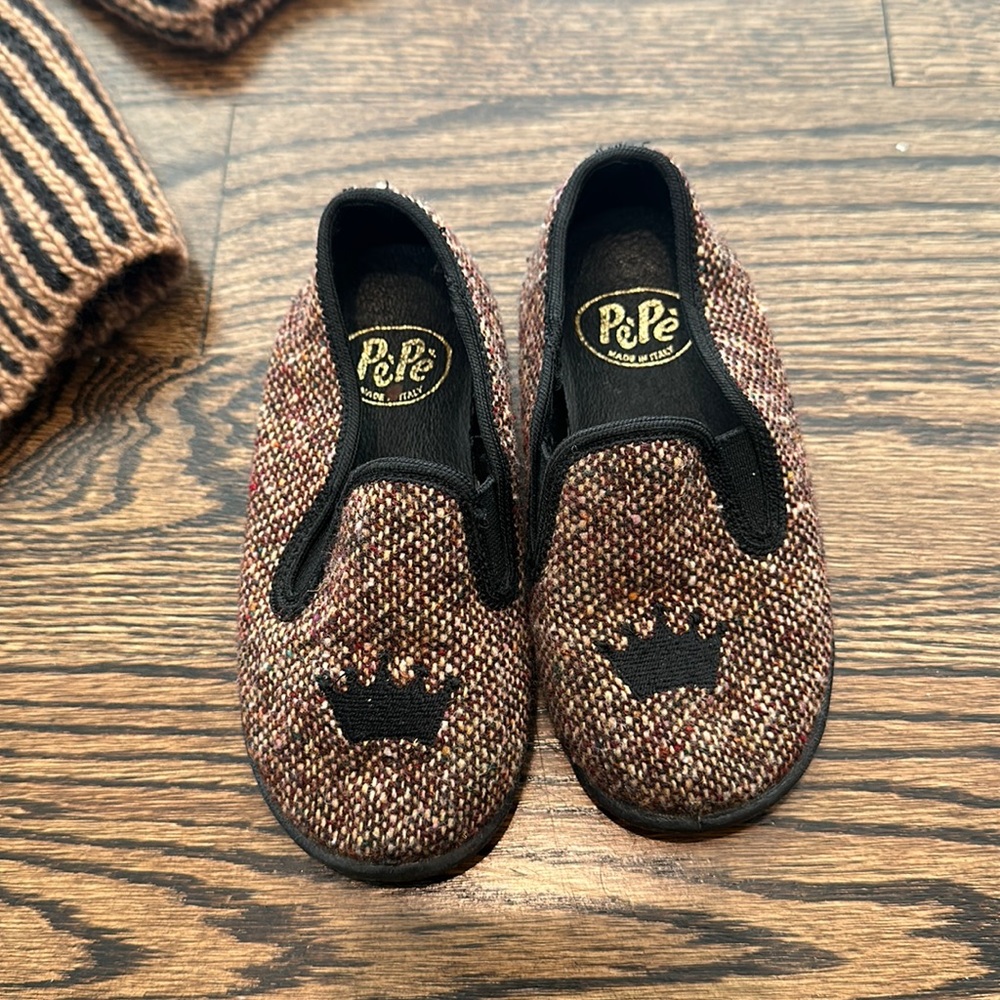 Pepe kids shoes. Size EU 23. Runs a tad big